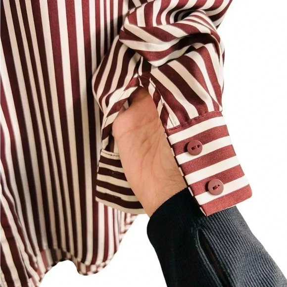 H&M soft, striped, button-up blouse with collar, Size 12, relaxed  fit, loose - Picture 6 of 10